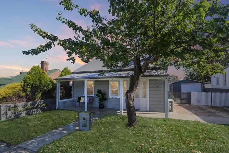 14 Victoria Parade, Goulburn NSW 2580