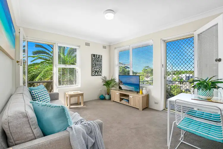 Second view of Homely unit listing, 15/1 Hawkesbury Avenue, Dee Why NSW 2099