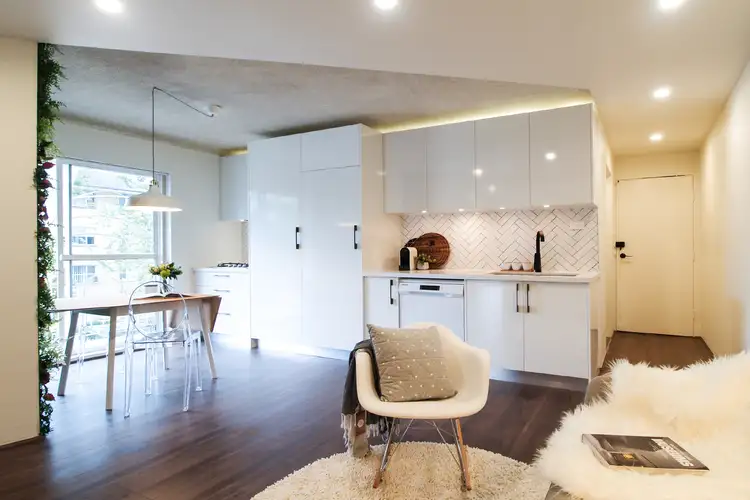 Main view of Homely unit listing, 11/33 Dee Why Parade, Dee Why NSW 2099