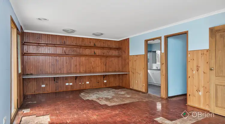 Fourth view of Homely house listing, 8 Torquay Court, Endeavour Hills VIC 3802