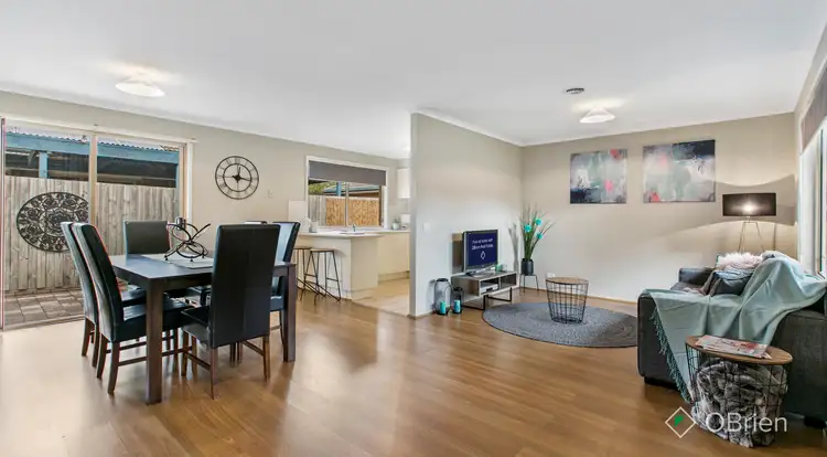 Second view of Homely house listing, 2 Glynlea Crescent, Skye VIC 3977