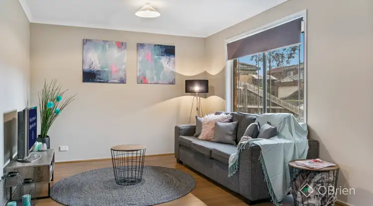 Third view of Homely house listing, 2 Glynlea Crescent, Skye VIC 3977