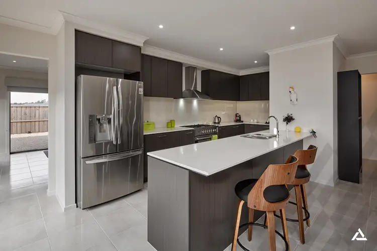 Fifth view of Homely house listing, 4 Bluestone Court, Warragul VIC 3820