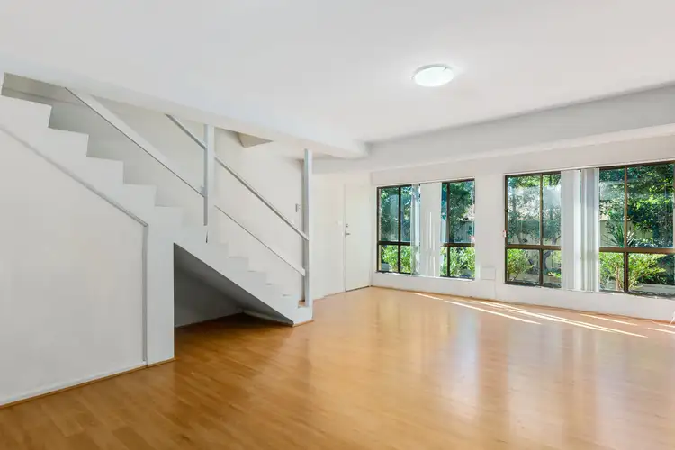 Second view of Homely unit listing, 2/16 Owen Park Road, Bellambi NSW 2518