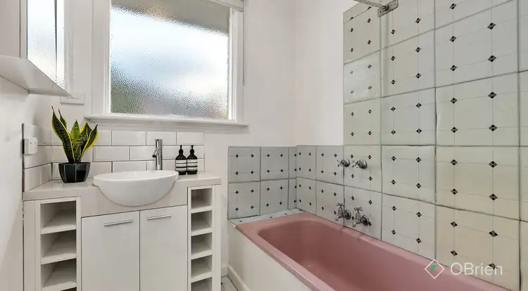 Sixth view of Homely unit listing, 1/4 Gipps Avenue, Mordialloc VIC 3195