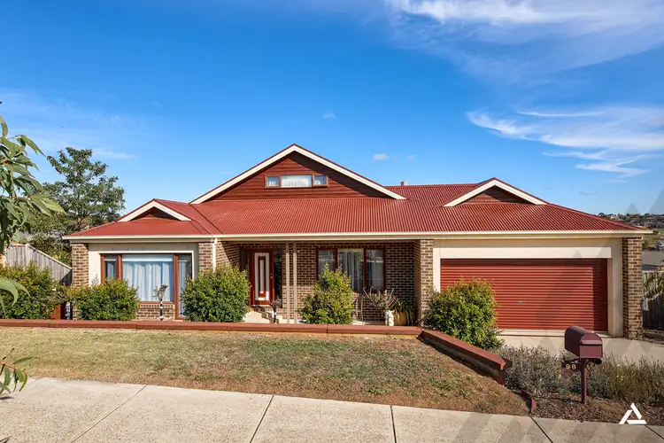 98 Jackson Drive, Drouin VIC 3818