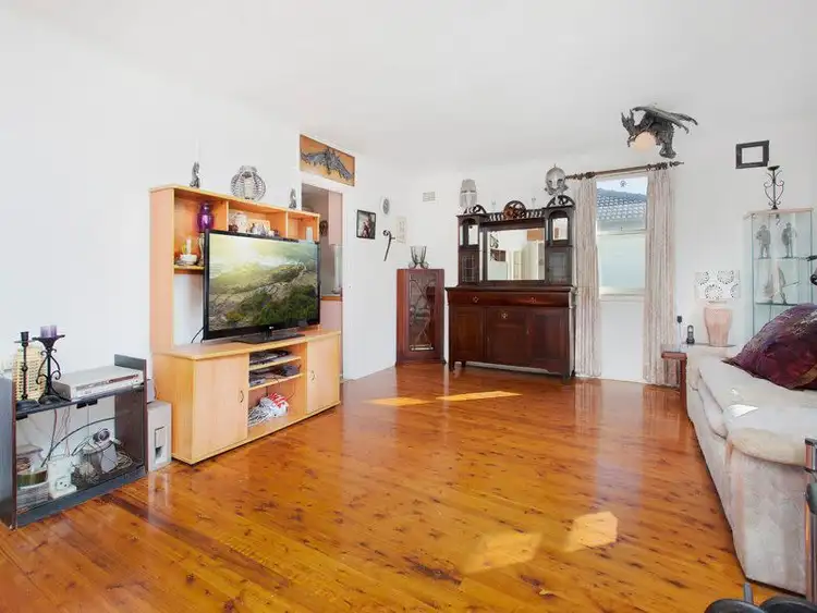 Sixth view of Homely house listing, 33 Andrew Crescent, Mount Warrigal NSW 2528