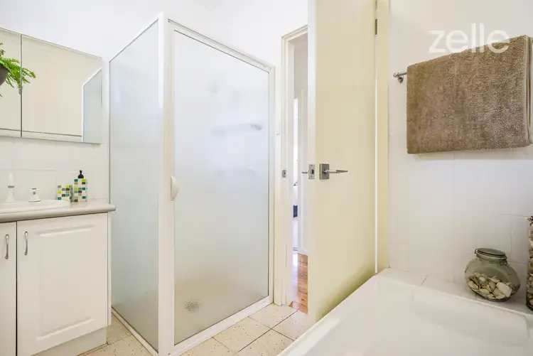 Sixth view of Homely house listing, 708 Stedman Crescent, Albury NSW 2640