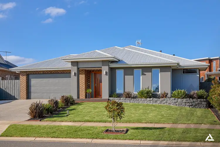 Main view of Homely house listing, 10 Kensington Drive, Warragul VIC 3820