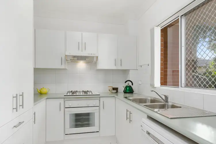 Third view of Homely unit listing, 2/3 Thomas Street, Wollongong NSW 2500