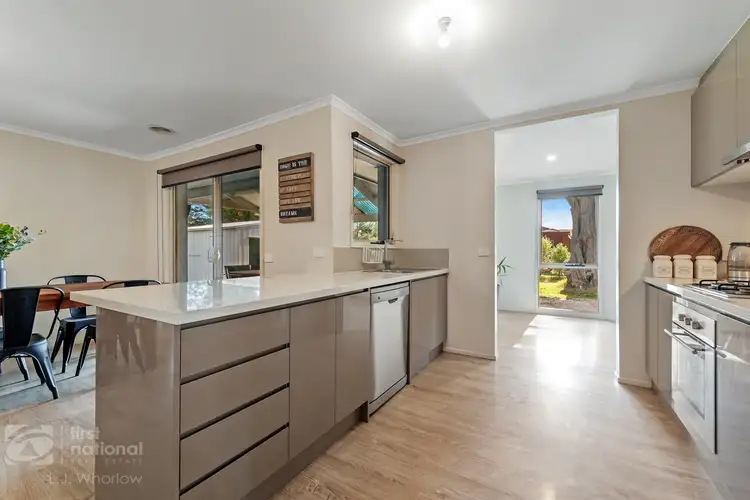 35 Main Street, Romsey VIC 3434