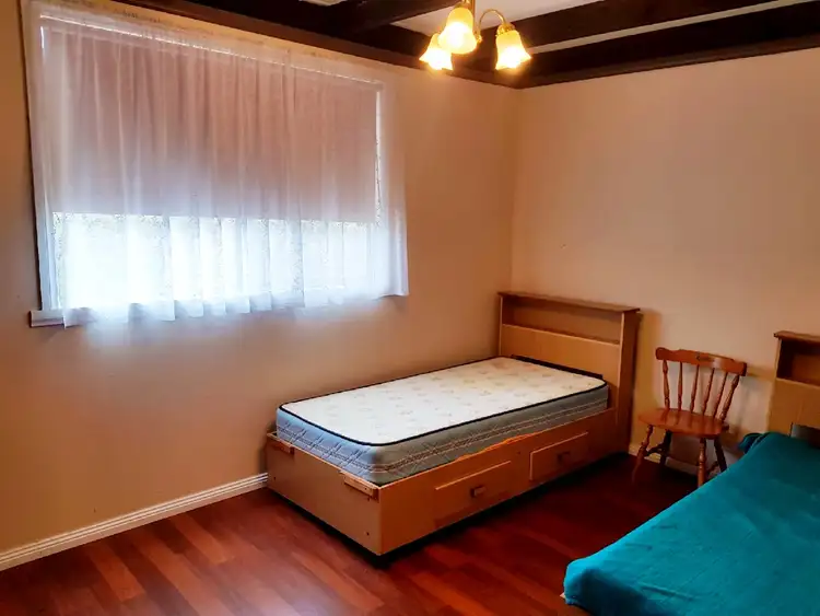 Fifth view of Homely house listing, 23 Parkinson Court, Heathcote VIC 3523