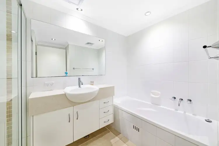 Fifth view of Homely unit listing, 1/1 Creighton Lane, Point Frederick NSW 2250