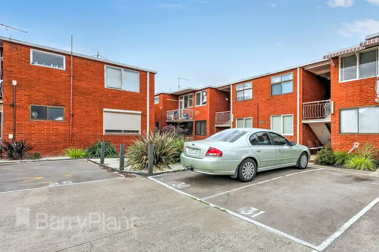 Main view of Homely unit listing, 31/12 Percy Street, St Albans VIC 3021