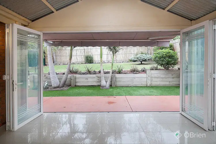 Sixth view of Homely house listing, 17 Dunraven Crt, Narre Warren VIC 3805