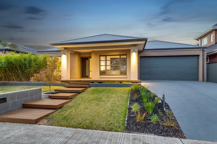 51 Queens Parade, Hillside VIC 3037