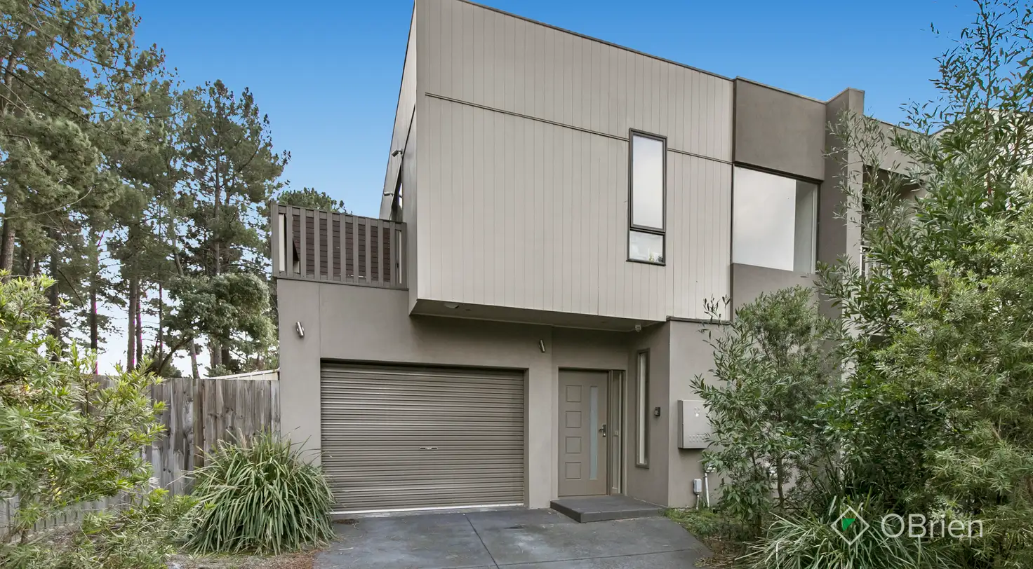 Main view of Homely townhouse listing, 16 Barwon Avenue, Frankston VIC 3199