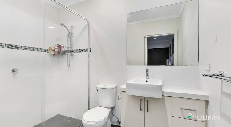 Sixth view of Homely townhouse listing, 16 Barwon Avenue, Frankston VIC 3199