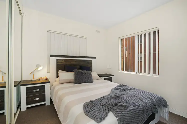 Fourth view of Homely unit listing, 4/80 Parkway Avenue, Cooks Hill NSW 2300