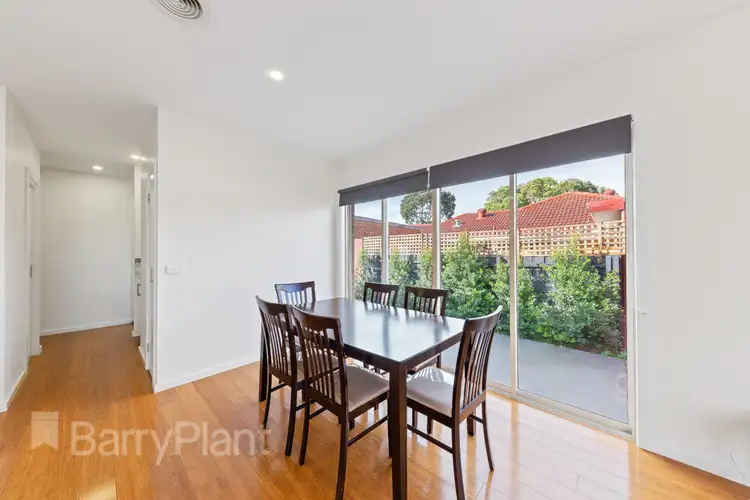 Fifth view of Homely unit listing, 90 Leonard Avenue, St Albans VIC 3021
