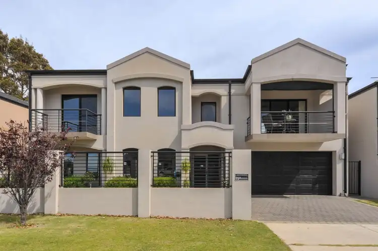 11A Saunders Street, Como WA 6152