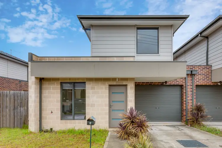Main view of Homely townhouse listing, 3/28 Buckingham Street, Sydenham VIC 3037