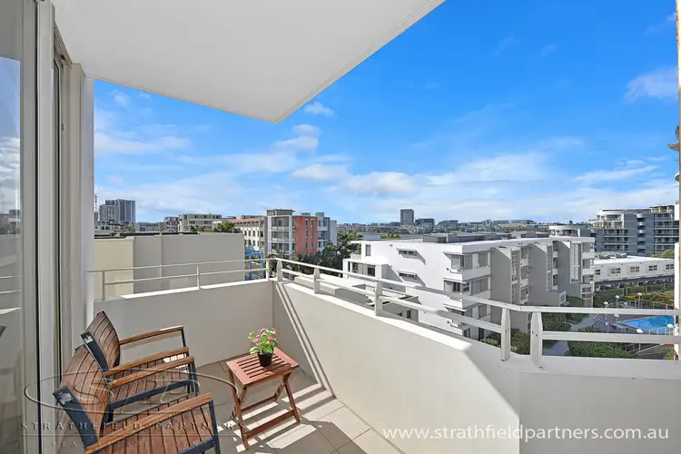 601/2 The Piazza, Wentworth Point NSW 2127