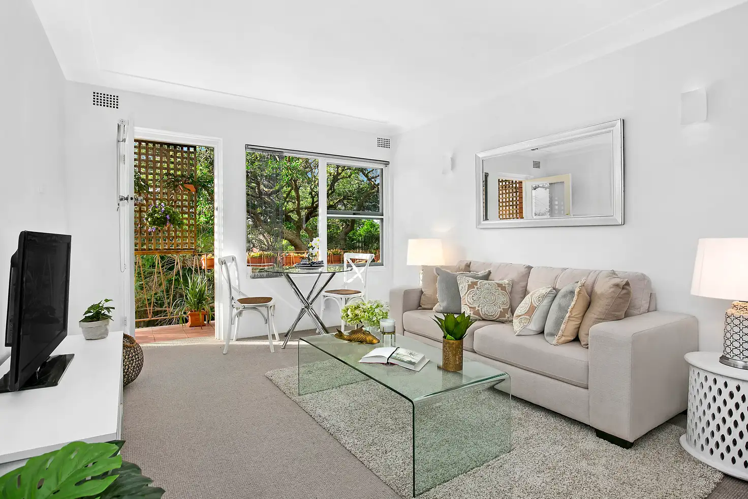 Main view of Homely unit listing, 10/14 The Crescent, Dee Why NSW 2099