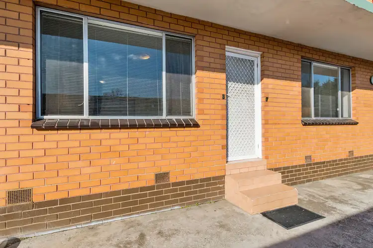 Second view of Homely unit listing, 3/205 Mason Street, Newport VIC 3015