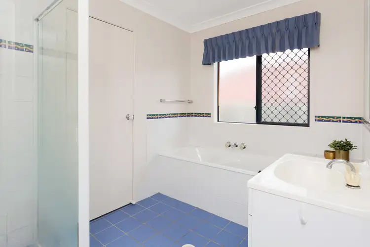 Sixth view of Homely house listing, 8 Cornuta Close, Bellbowrie QLD 4070
