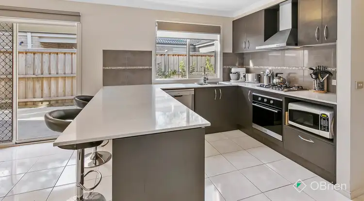 Second view of Homely house listing, 3 Silverbark Court, Carrum Downs VIC 3201