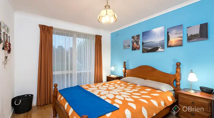 Sixth view of Homely house listing, 8 Aaran Close, Endeavour Hills VIC 3802