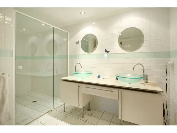 Sixth view of Homely unit listing, 2/82 Boundary Street, Brisbane City QLD 4000