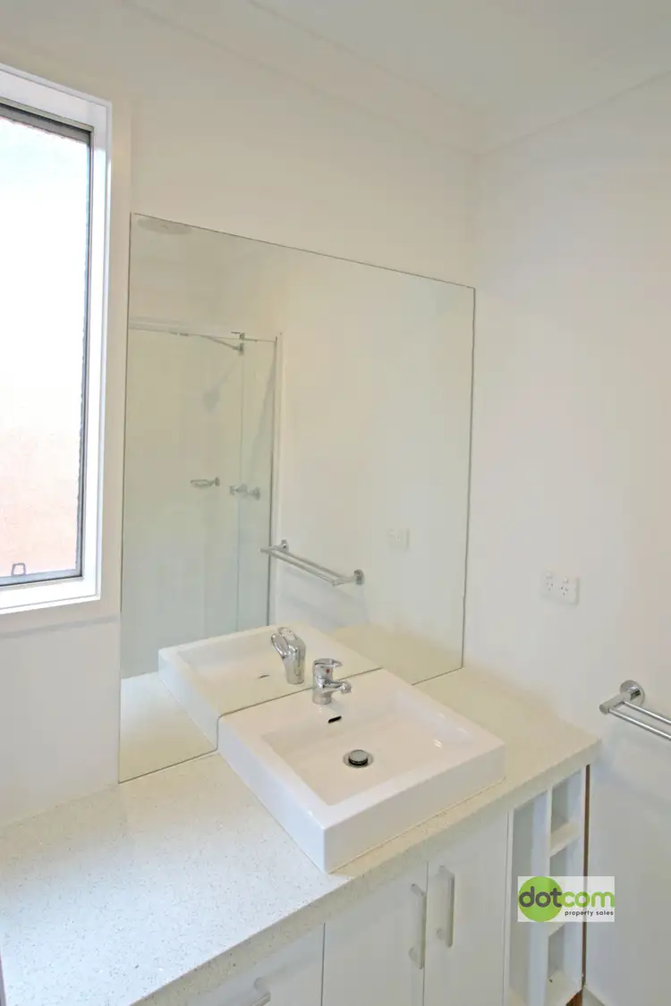 Fifth view of Homely house listing, 100 Mountainview Boulevard, Cranbourne North VIC 3977