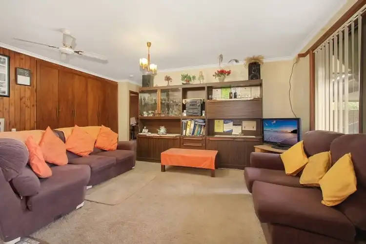 Second view of Homely unit listing, 2/31 Melrose Drive, Wodonga VIC 3690