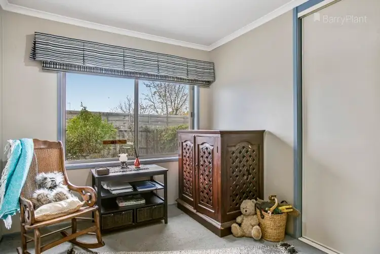 Fifth view of Homely house listing, 1 Fleur Court, Narre Warren South VIC 3805