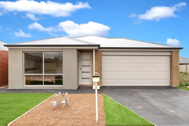 8 Bedford Way, Mickleham VIC 3064