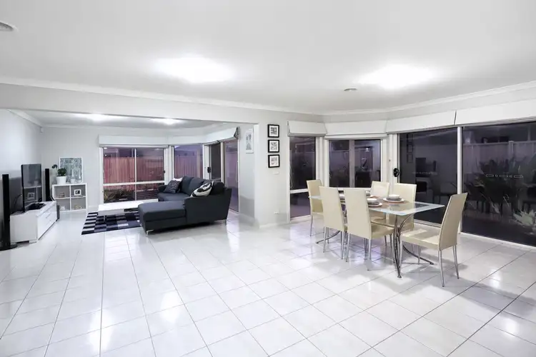 Seventh view of Homely house listing, 11 Mittagong Rise, Craigieburn VIC 3064