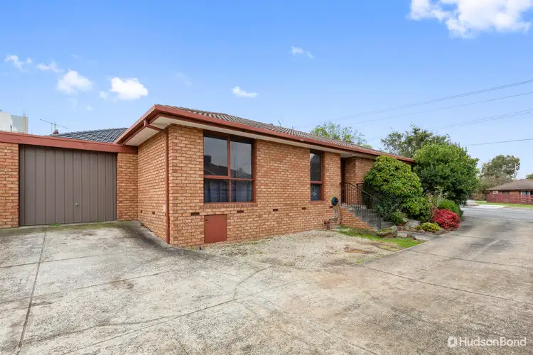 1/7 Wetherby Road, Doncaster VIC 3108