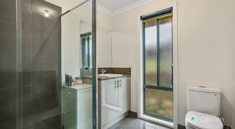 Third view of Homely house listing, 5 Berta Rise, Drouin VIC 3818