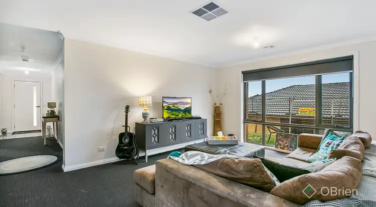 Fourth view of Homely house listing, 5 Berta Rise, Drouin VIC 3818