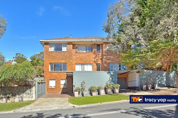 249 Eastern Valley Way, Middle Cove NSW 2068