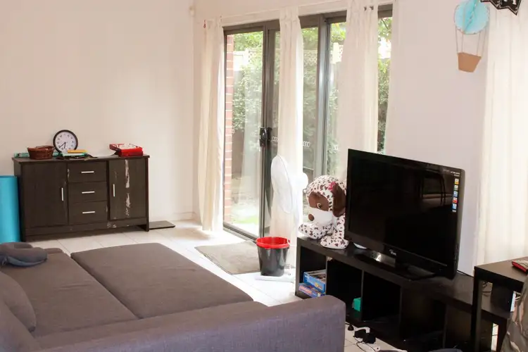 Third view of Homely townhouse listing, 2/10 Henry Street, Box Hill VIC 3128