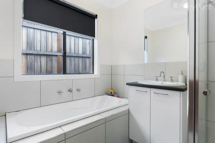 Sixth view of Homely house listing, 35 Coomoora Circuit, Strathfieldsaye VIC 3551