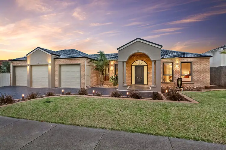 5 Duchess Court, Hillside VIC 3037