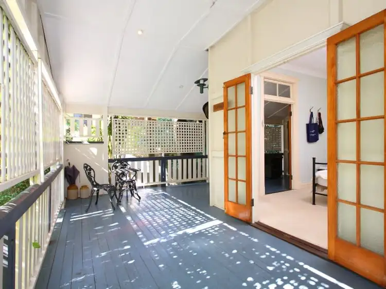 24 Norman Street, Annerley QLD 4103