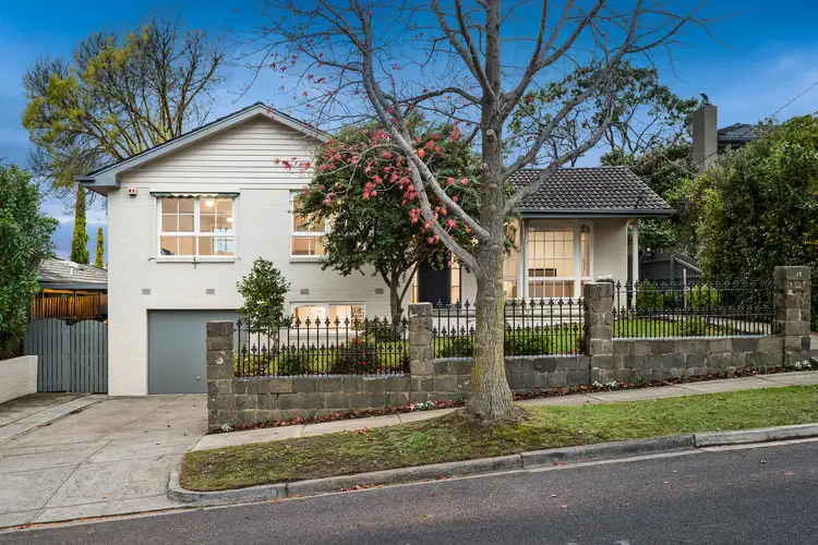 17 Ironbark Drive, Templestowe Lower VIC 3107