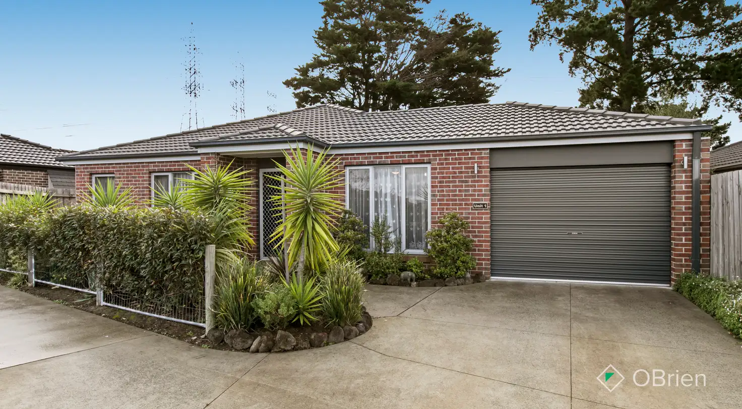 Main view of Homely unit listing, 1/23 Melissa Way, Pakenham VIC 3810