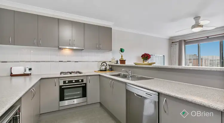 Fifth view of Homely unit listing, 1/23 Melissa Way, Pakenham VIC 3810