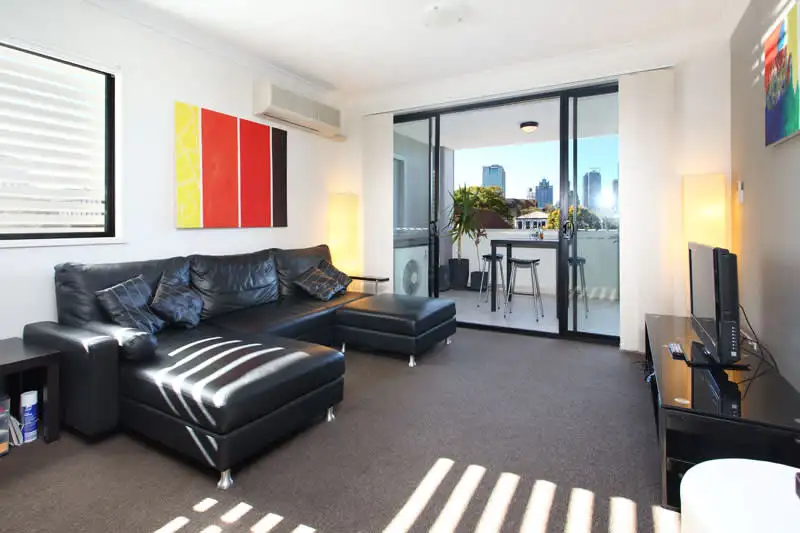Main view of Homely unit listing, 21/11 Manning Street, South Brisbane QLD 4101